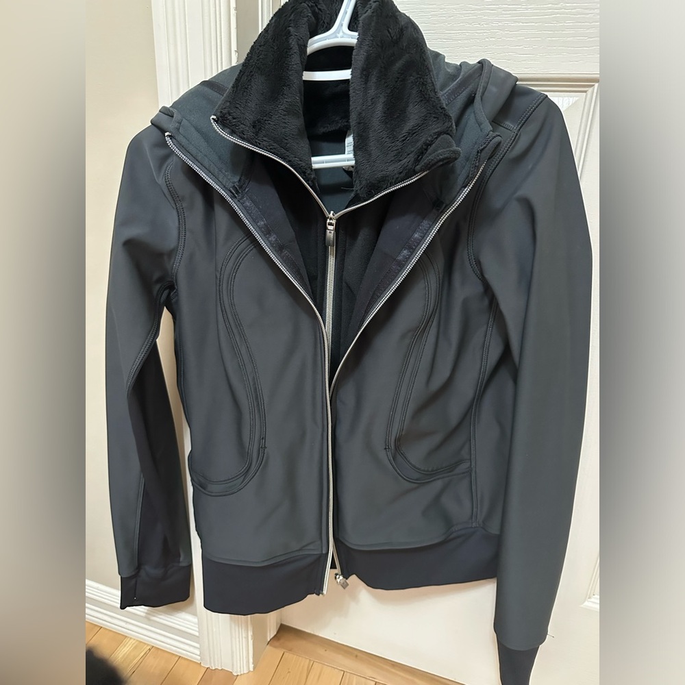 Lululemon jacket